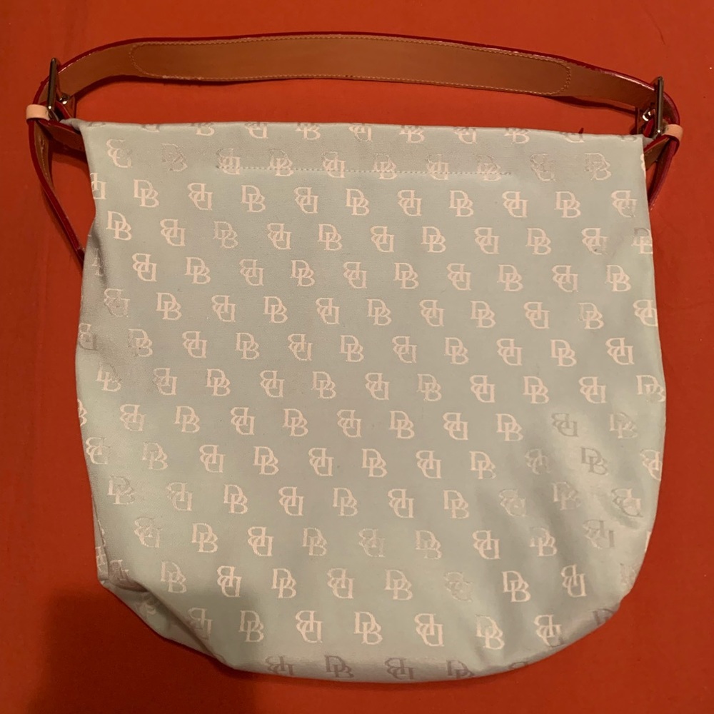 Dooney and Bourke Purse
